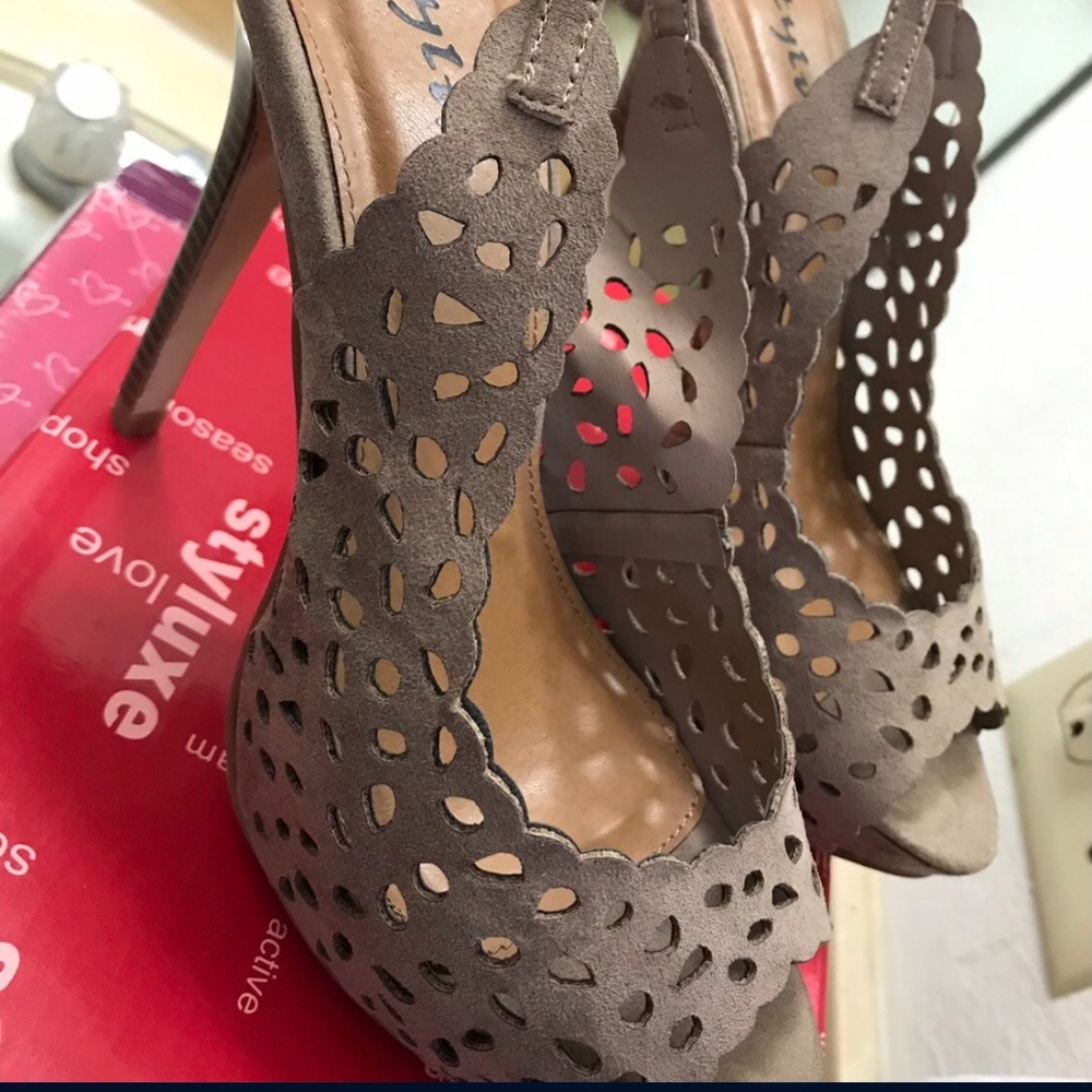 Women’s heels